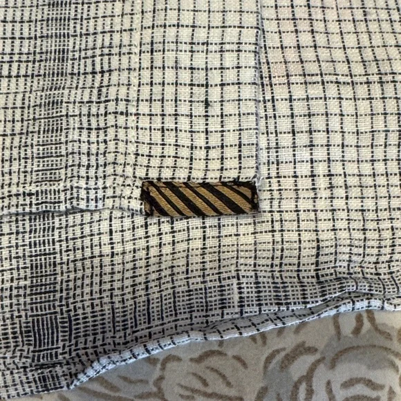 Billy Reid Men's Black & White Plaid Linen Shirt - Picture 5 of 8